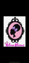 Cargar imagen en el visor de la galería, Ailani Blooms - African Print Hair Bows
